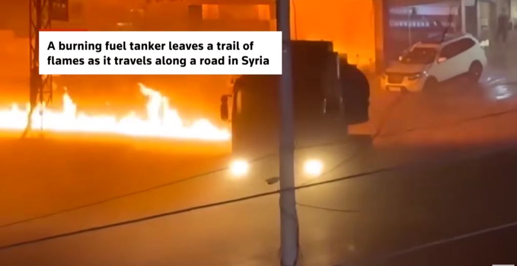 VIDEO Un șofer de camion a gonit cu cisterna în flăcări spre stația de pompieri