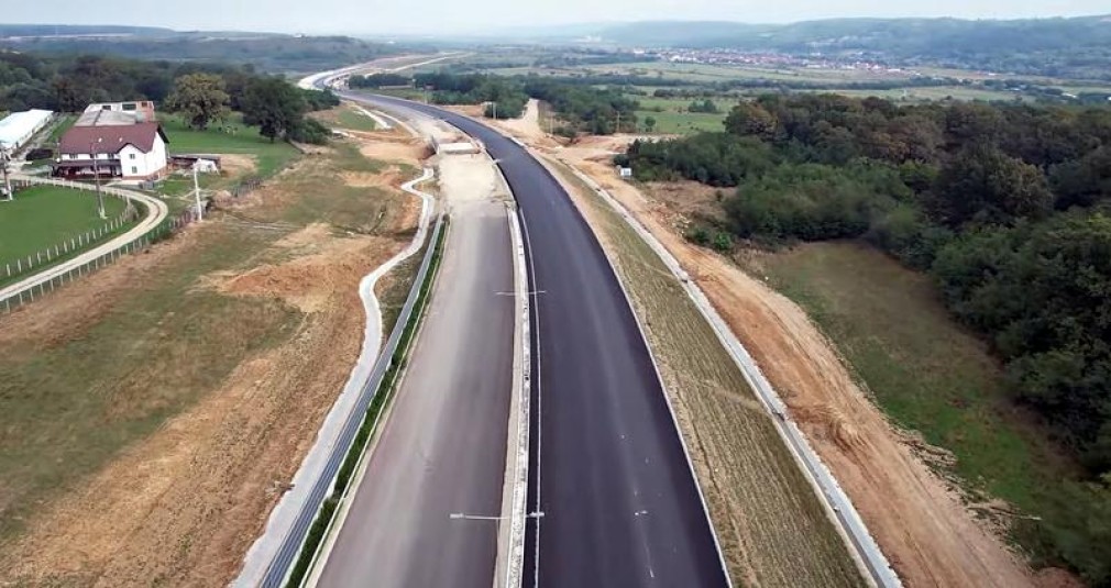 VIDEO Filmarea completă a celor 13 km din Autostrada Sibiu - Pitești deschisă anul acesta