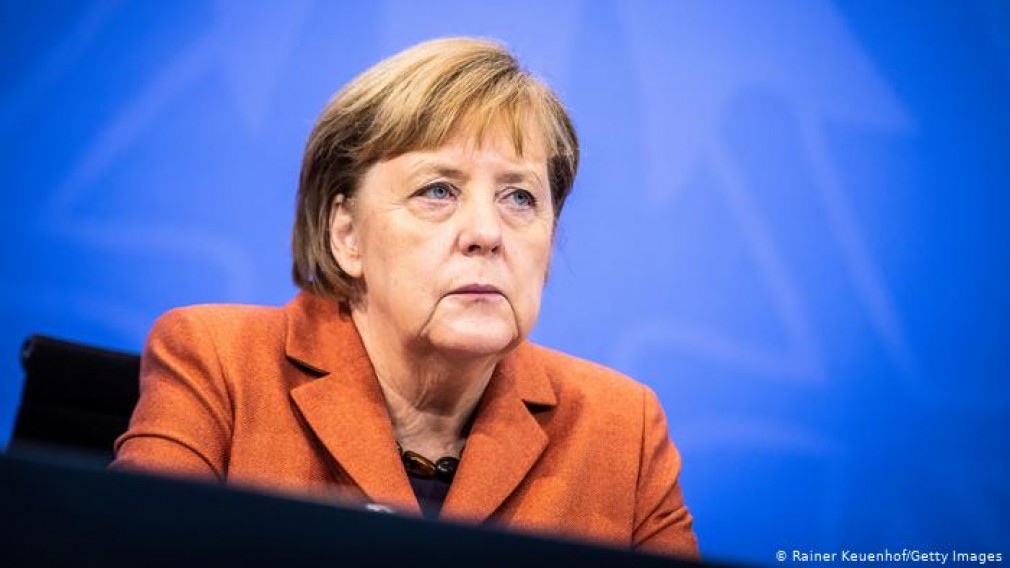 IRU îi cere cancelarului Angela Merkel să oprească haosul de la frontiere după impunerea testelor COVID pentru șoferi