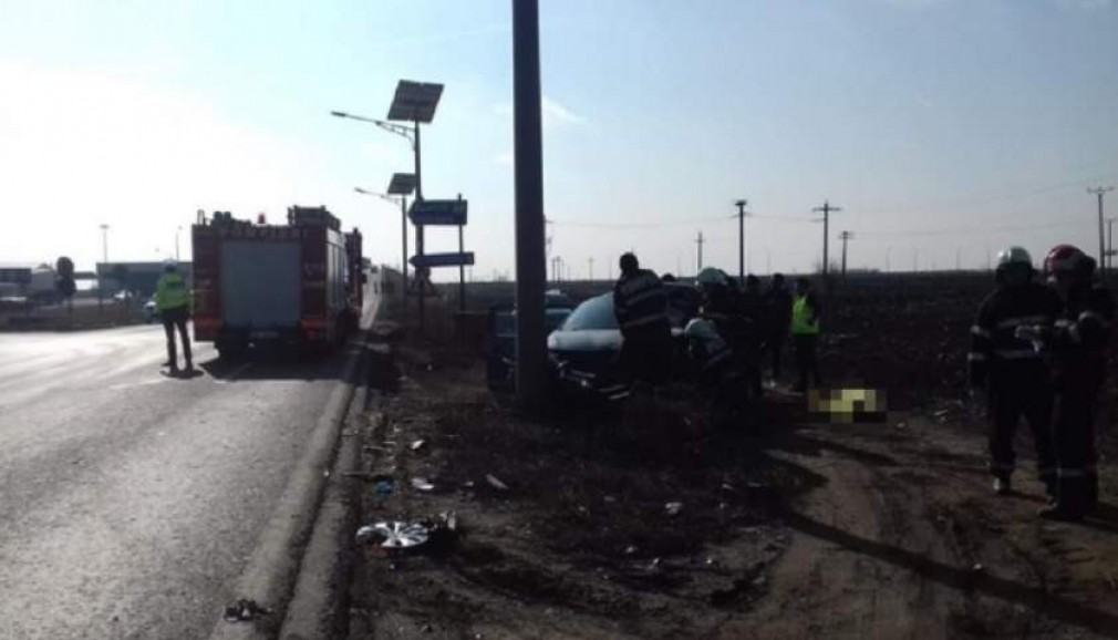 Drajna Nouă: o femeie a murit într-un accident cu un camion