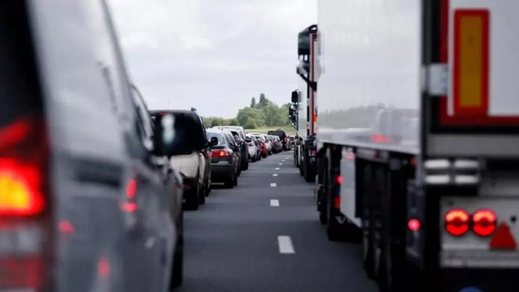 Șofer român de camion, condamnat pentru neplata taxei de autostradă. Cum proceda