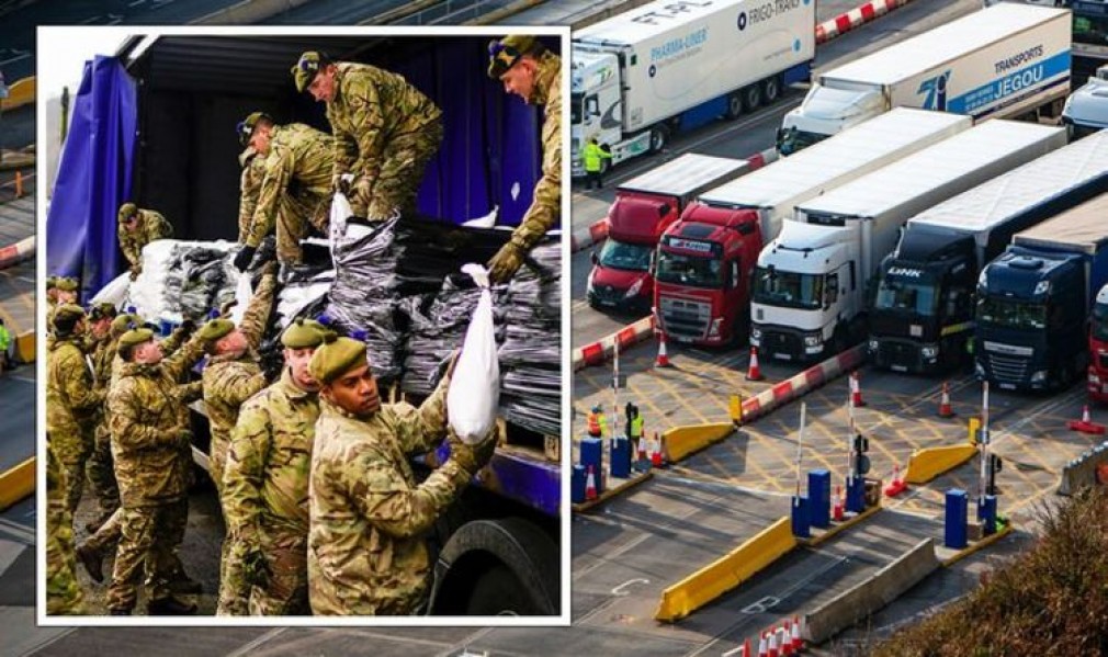 OFICIAL. Armata britanică mobilizează șoferi pentru a conduce camioane civile