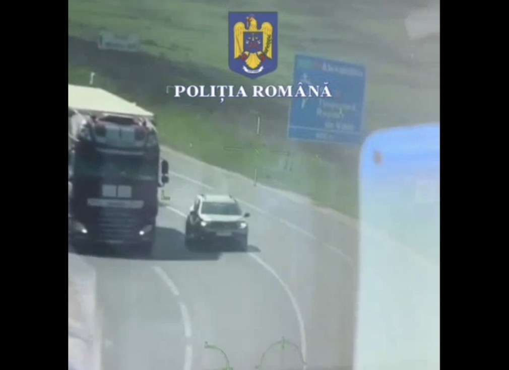 VIDEO Trebuie amendat șoferul de pe Duster? Ce spune Poliția Română