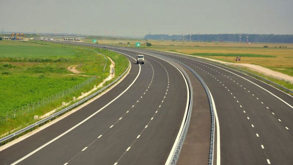 VIDEO Cum se circulă pe cei 11 km din Autostrada Moldovei deschiși azi?