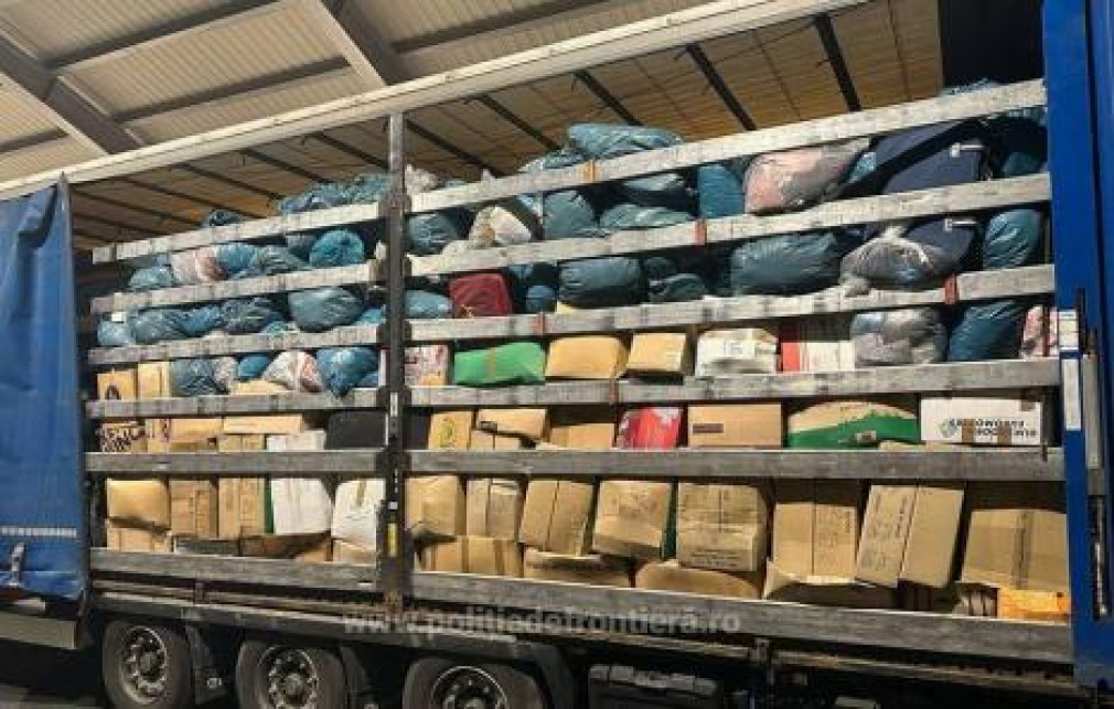 500 de camioane cu reziduri oprite în drum spre România