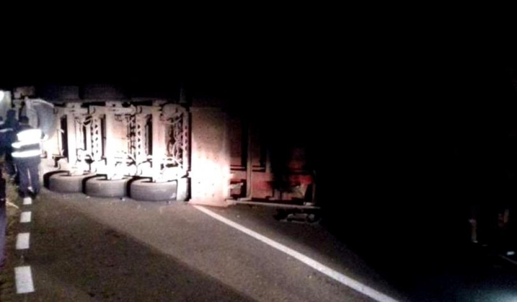Șofer român de CAMION, moarte cumplită pe o șosea din Italia