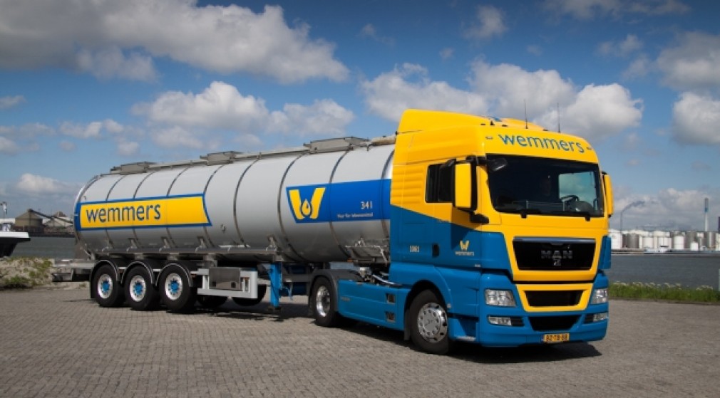 Șoferi români de camion au câștigat în instanță dreptul de a fi plătiți ca cei olandezi: 4.600 euro/lună