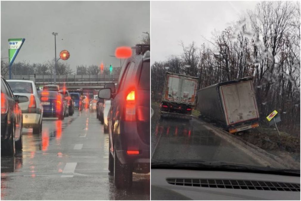 Camion căzut în șanț în județul Argeș