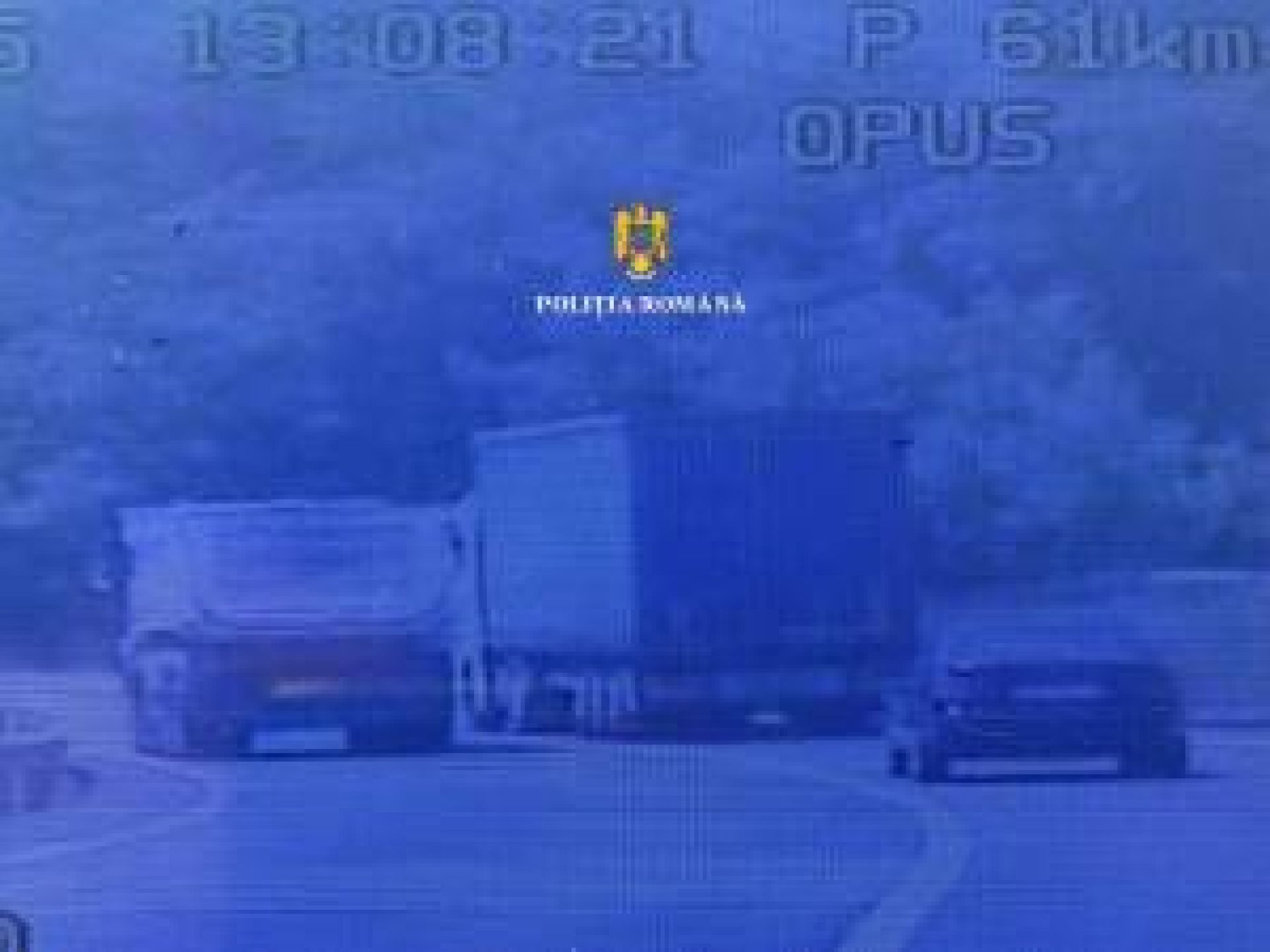 Șofer de camion a depășit un alt camion pe linie continuă