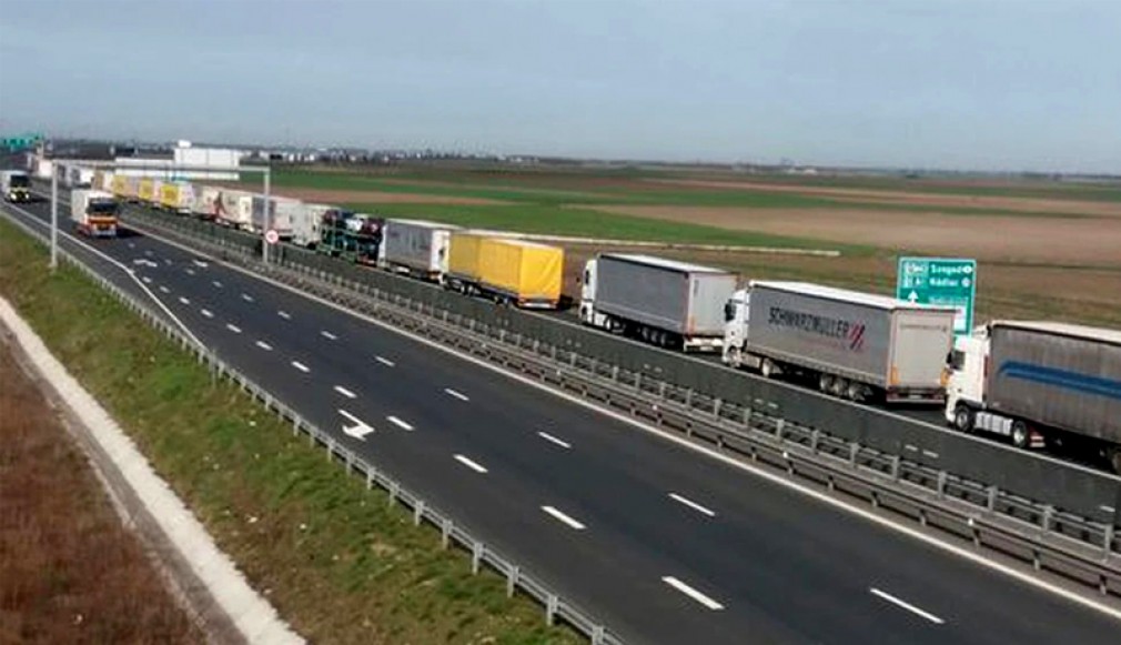 Cântarul CNAIR - cauza cozii de camioane de 12 kilometri de la Nădlac II