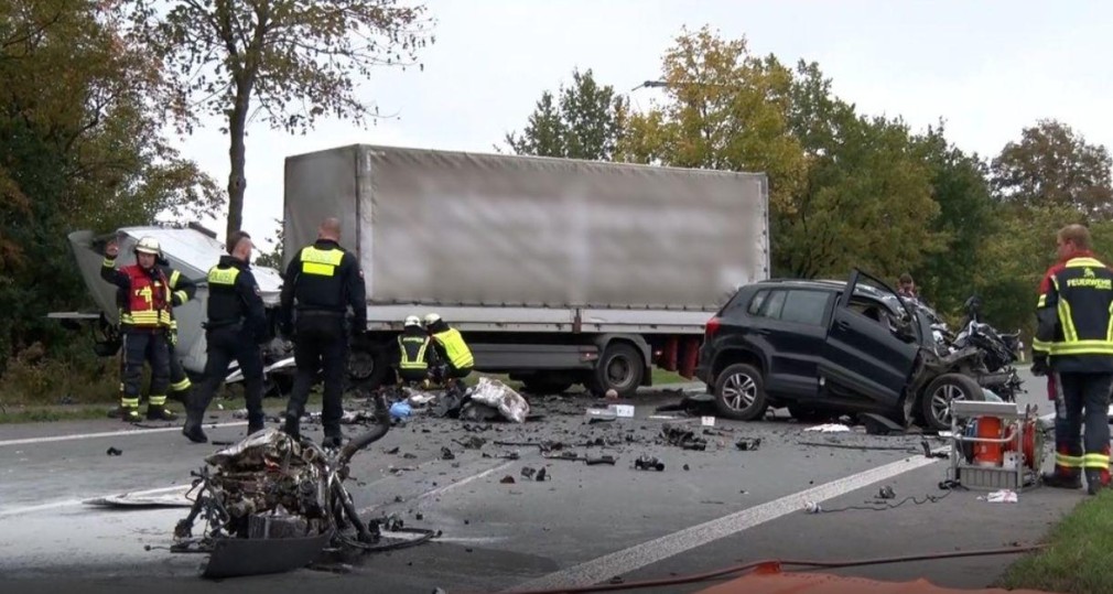 Şofer de camion mort într-un accident în Germania. Acasă, era aşteptat de cei doi copii