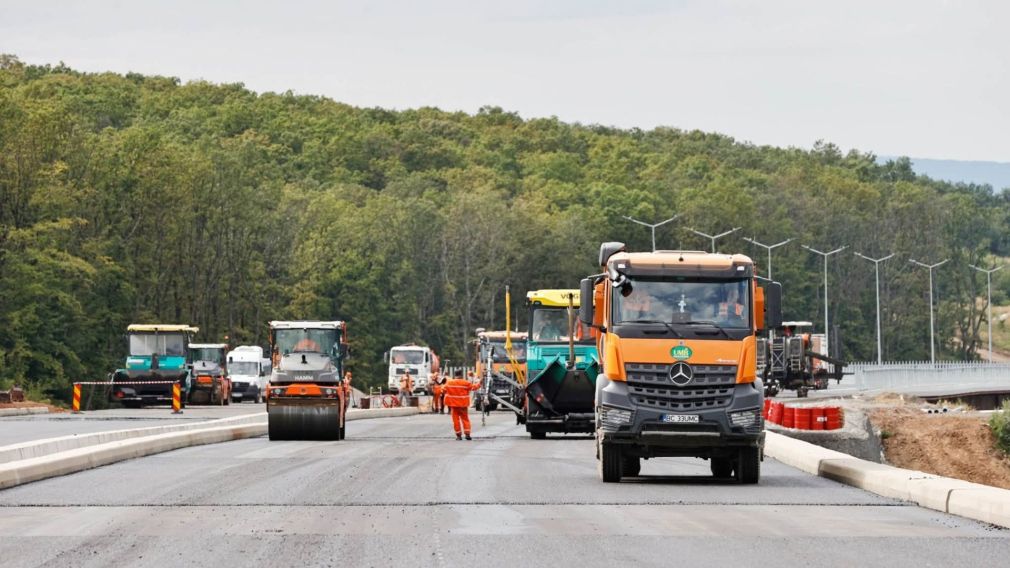 Tronsonul Adjud-Bacău din Autostrada Moldovei A7 aproape de inaugurare