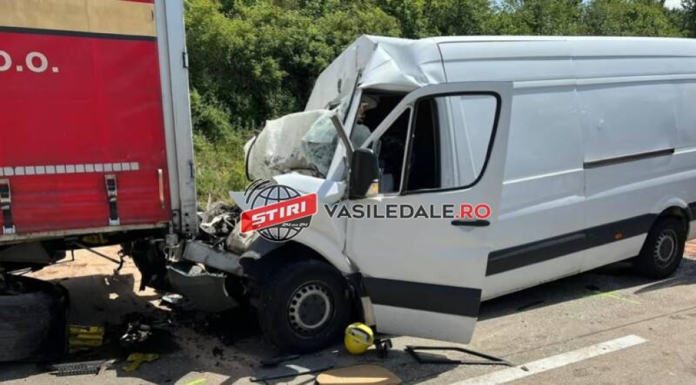 Un român s-a lovit de un camion în Germania. Accidentul i-a fost fatal