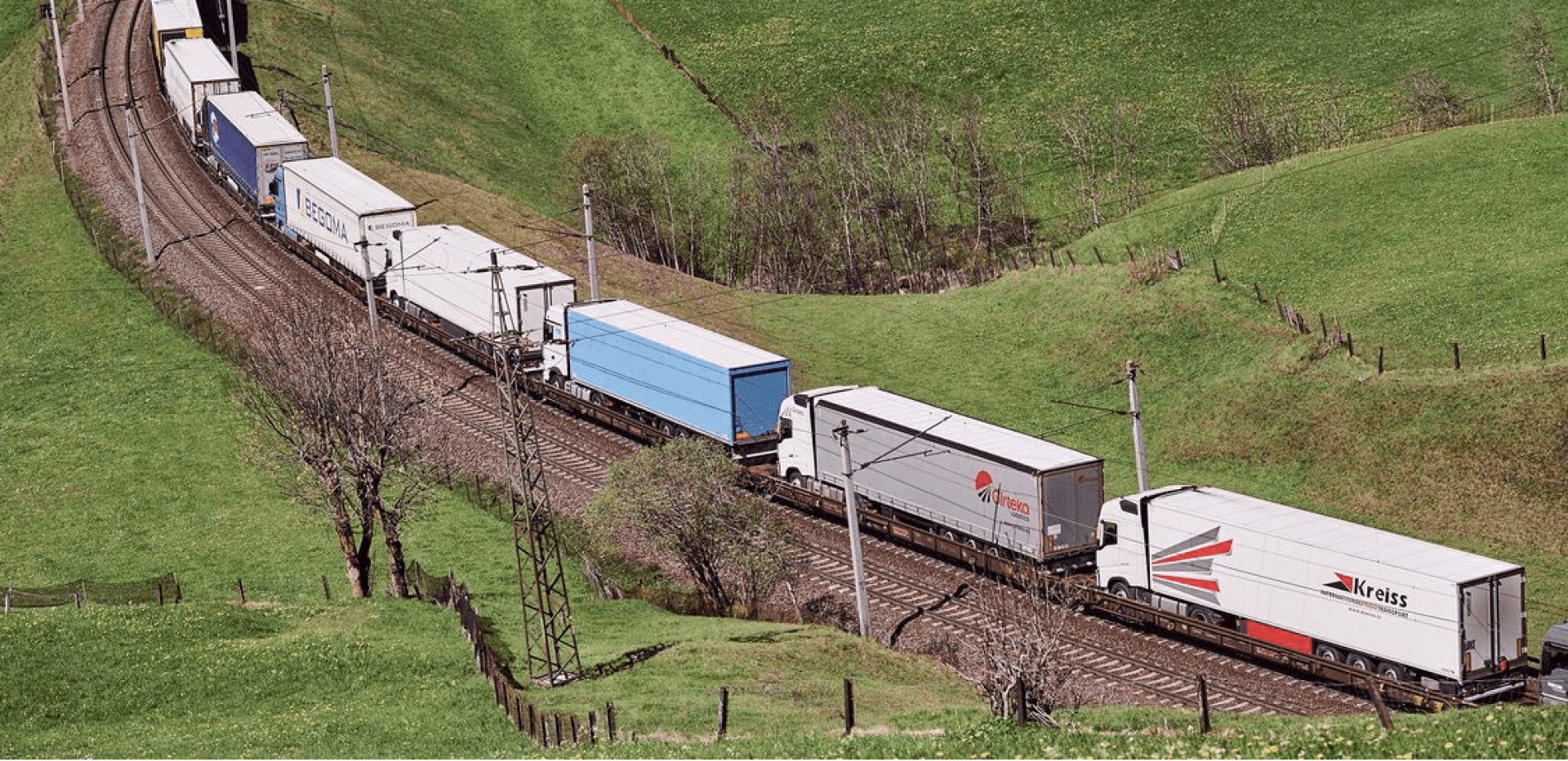 RAPORT Înlocuirea camioanelor cu trenurile în transportul de marfă nu aduce beneficii