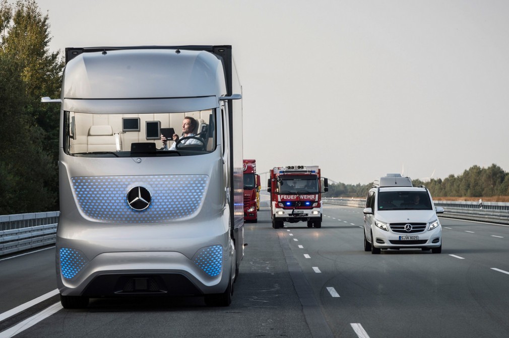Daimler Trucks şi-a majorat numărul de livrări internaţionale cu 12%