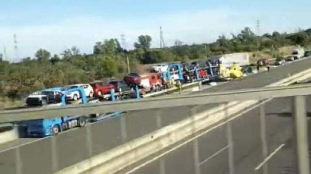 O șoferiță de camion din România a murit. A fost lovită de alt camion