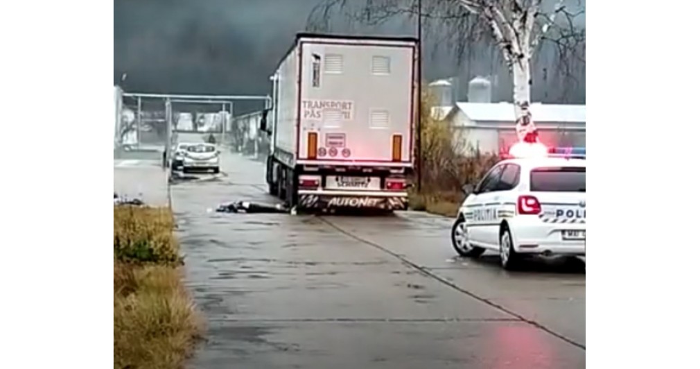 VIDEO. Vaslui: o mamă a trei copii a pierit sub roțile unui camion