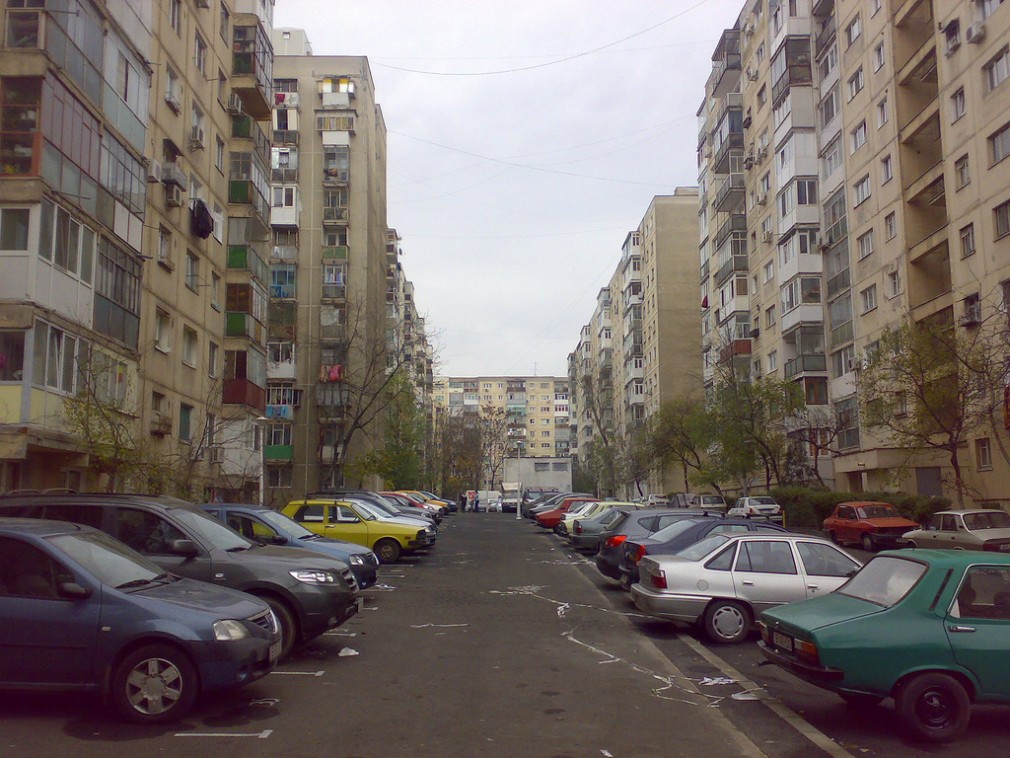 Uluitor: 2 euro ora de parcare în București