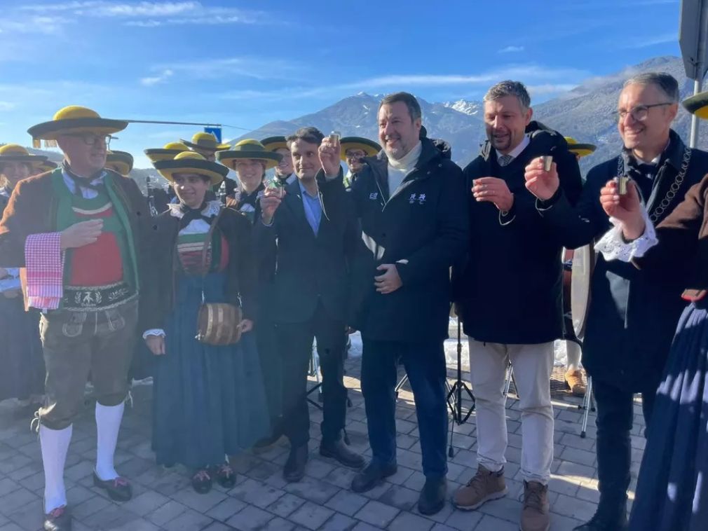 Italia se așteaptă la încetarea restricțiilor de tranzit pentru camioane în Austria