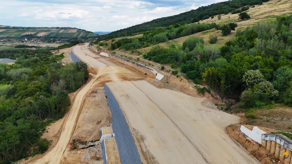 Umbrărescu a luat 20 de proiecte de autostrăzi în paralel și nu le poate duce. S-au pierdut sute de milioane