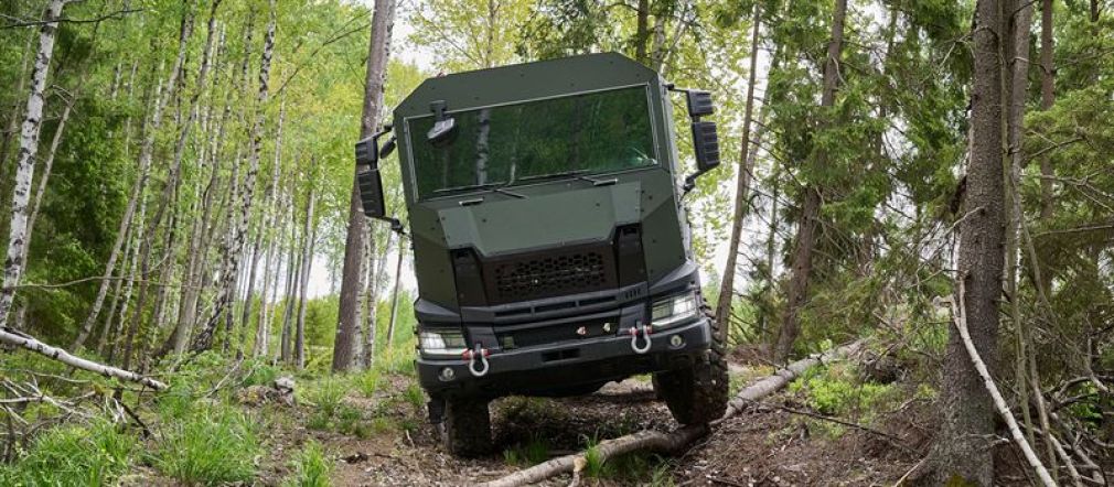 Scania lansează cabina blindată la Eurosatory 2026