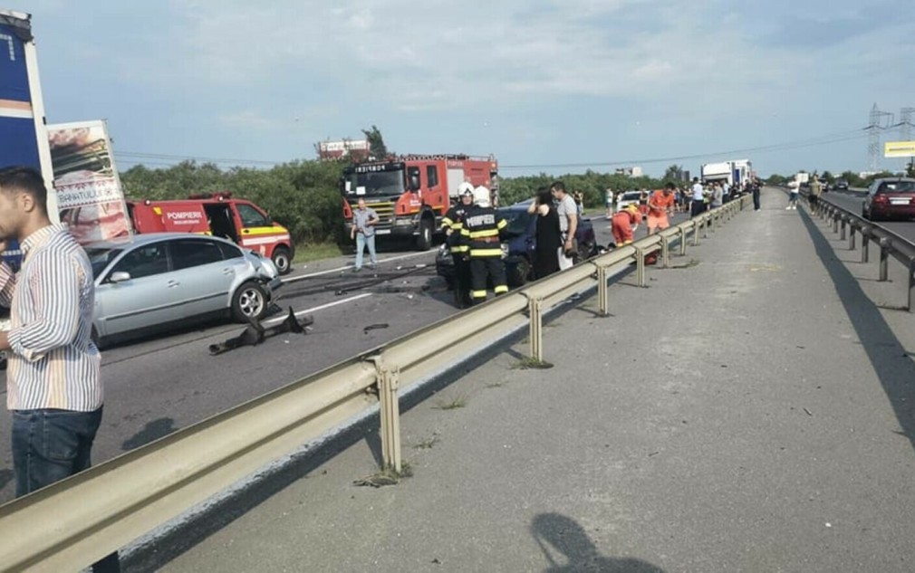 Traficul a fost oprit pe A1 București - Pitești, la Ciorogârla, din cauza unui accident grav