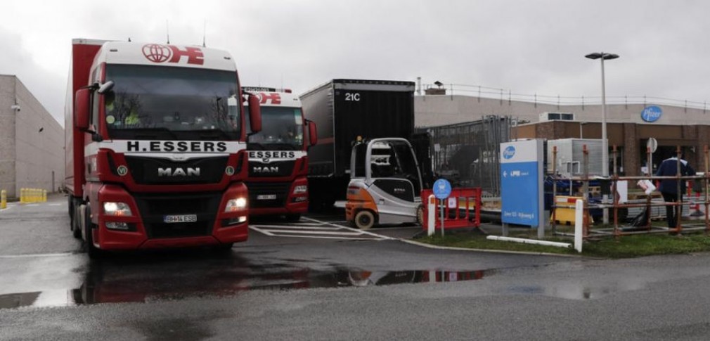 Primele camioane încărcate cu vaccinul anti-COVID au plecat din Belgia