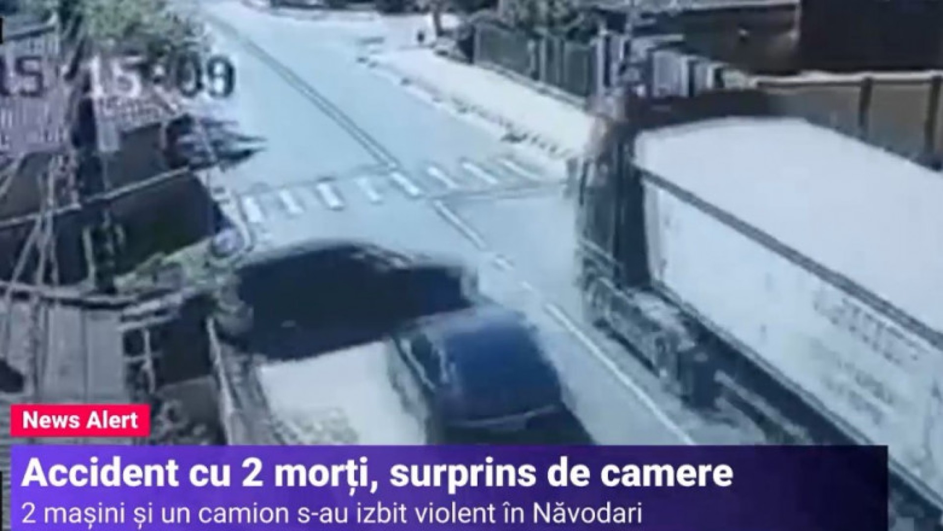 VIDEO Momentul impactului cu un camion în urma căruia au murit două persoane