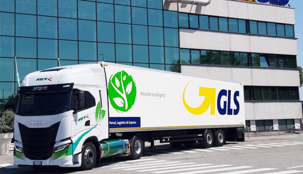 GLS își actualizează flota cu 120 de autovehiculele IVECO S-WAY LNG și Bio-LNG