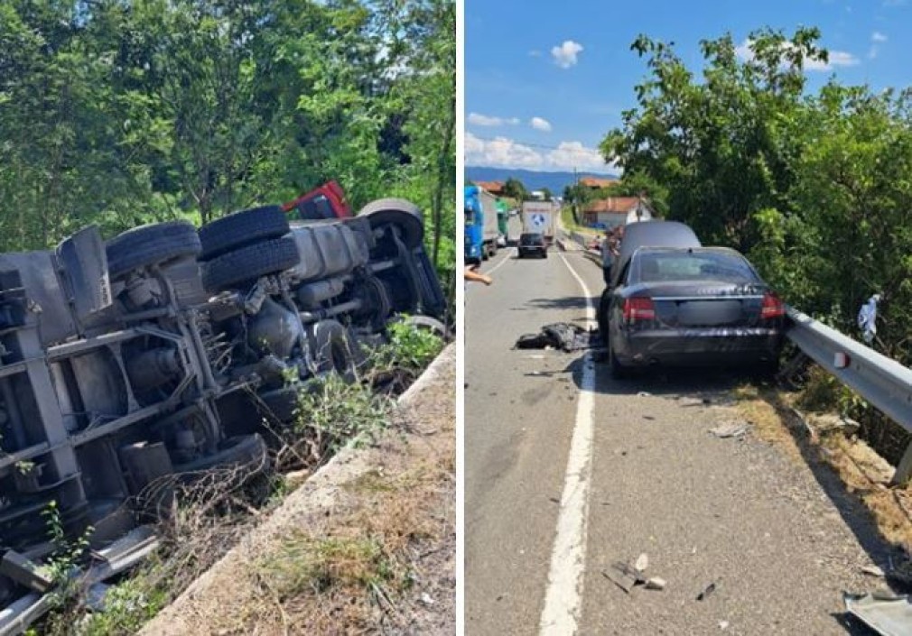 Hunedoara. Camion răsturnat în urma ciocnirii cu un autoturism