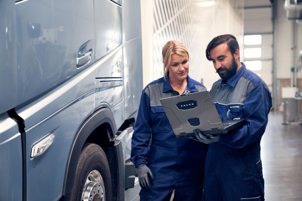 Volvo avertizează că sectorul camioanelor trebuie să-și extindă strategia de recrutare a șoferilor