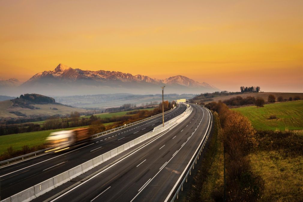 Benzinării deschise pe Autostrada Transilvania: Unde sunt amplasate?
