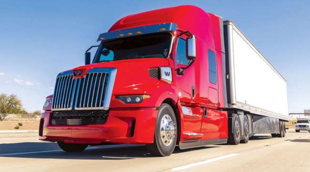 De ce a impus Trump taxe pentru UE? SUA au importat 240.000 camioane medii și grele