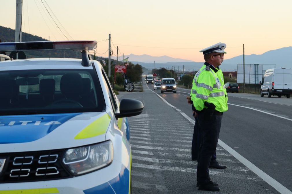 Un camion a acroșat o femeie. Ce s-a întâmplat cu victima?