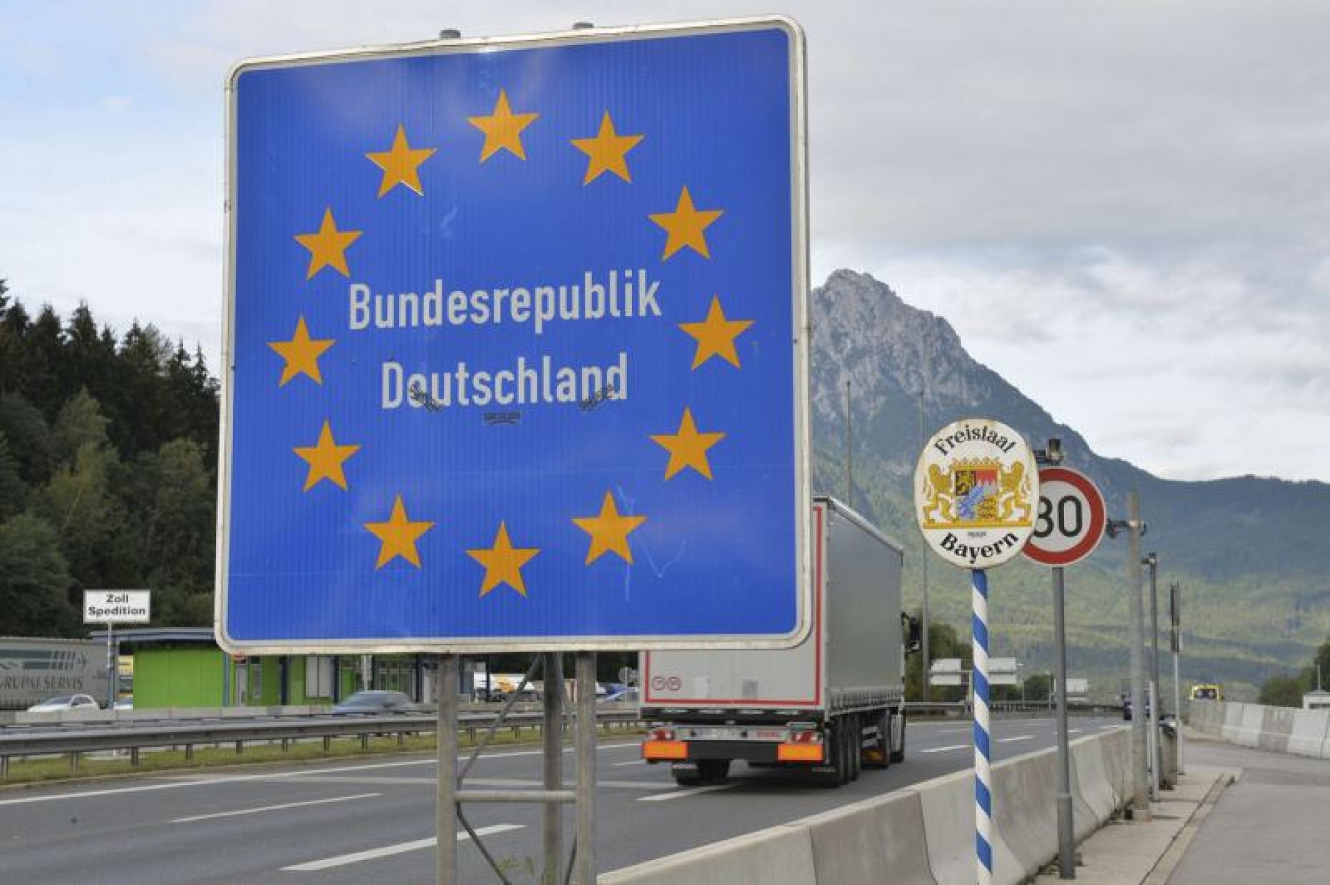 Germania oprește cabotajul folosind datele colectate în timpul taxării camioanelor