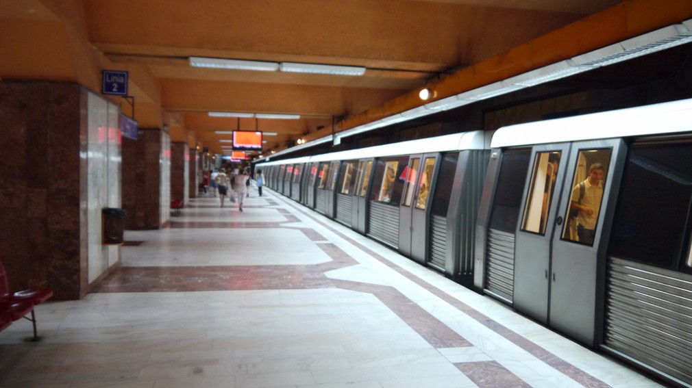 Promisiuni pe bandă de la Transporturi: metrou până la aeroport în 2020