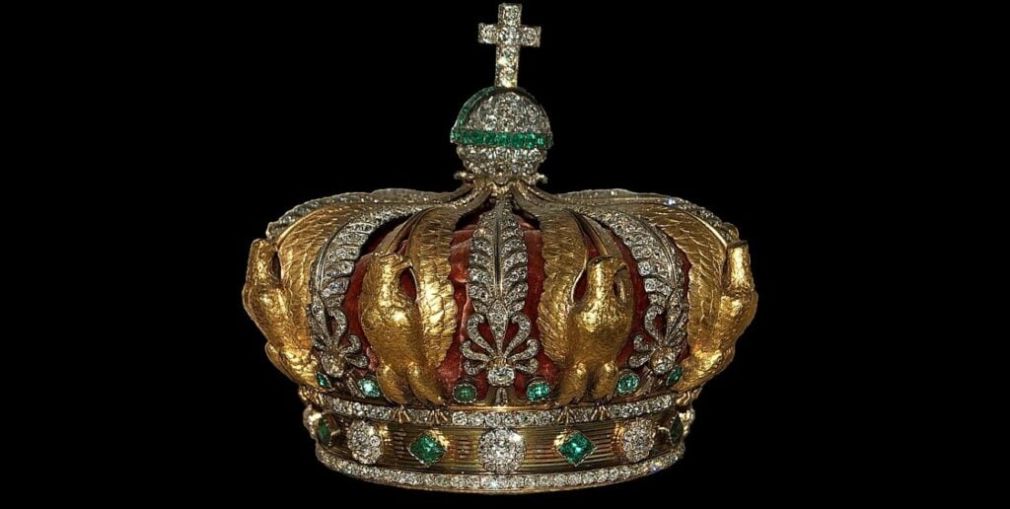 Neglijența hoților de la Luvru. Au uitat o mănușă în camion