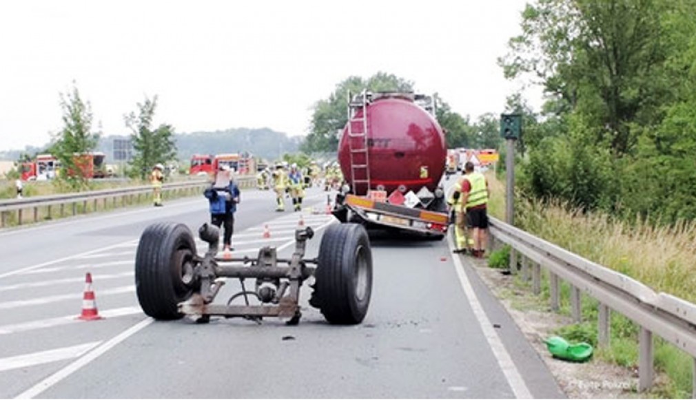 Germania. Șofer profesionist român în stare de șoc, după ce i-a căzut un ax de la cisternă