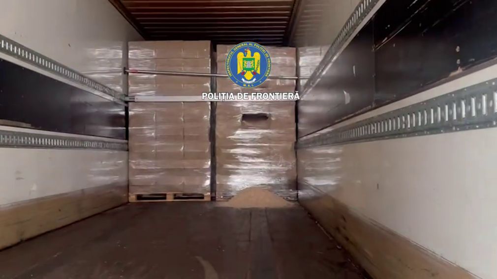 Ce au găsit polițiștii într-un camion. Prejudiciul cauzat este de 7.000.000 lei