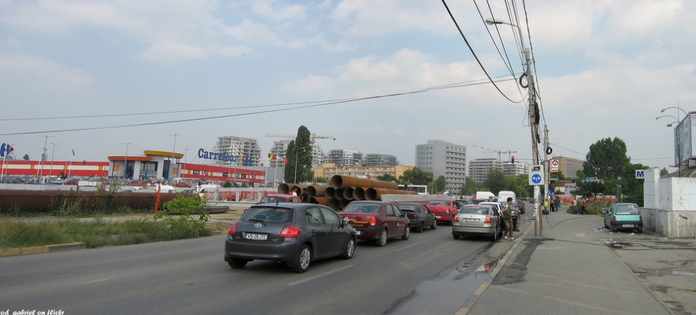 Ce spune Primăria București despre eșecul benzii unice