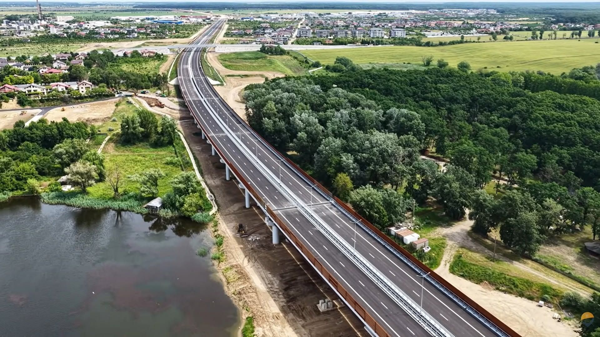 Începe construcția pentru 45 de kilometri de autostradă spre ieșirea din țară