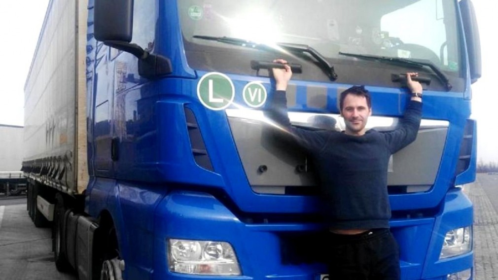 Cazul șoferul profesionist român ucis cu sabia în parcare, în Franța, a ajuns în Parlamentul European