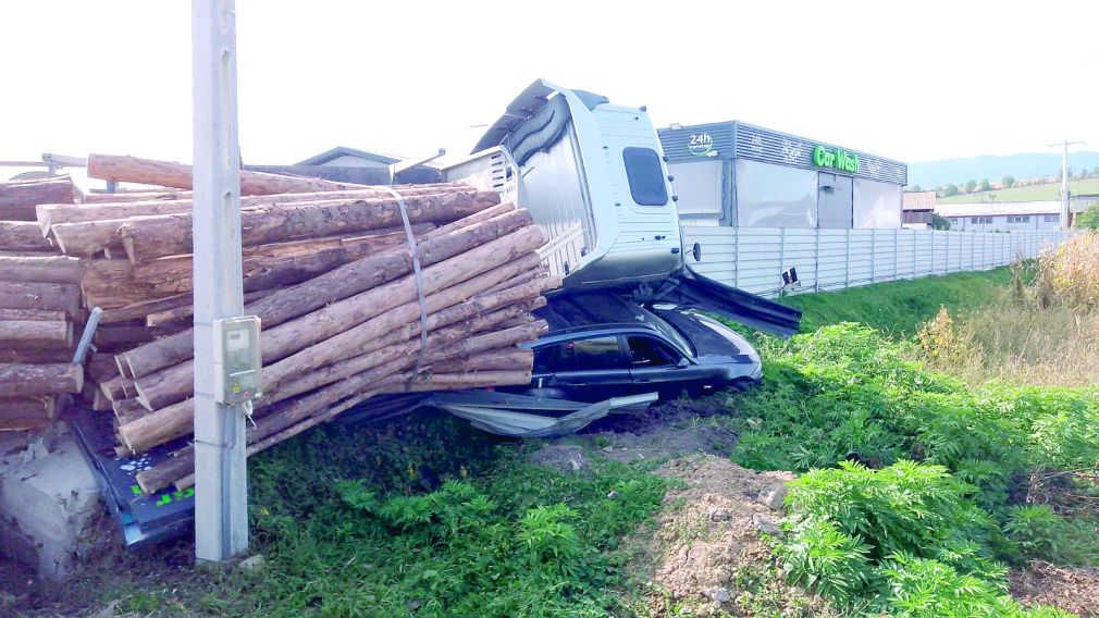 Șoferul de pe camionul Primăriei a murit în ultima lui zi de lucru