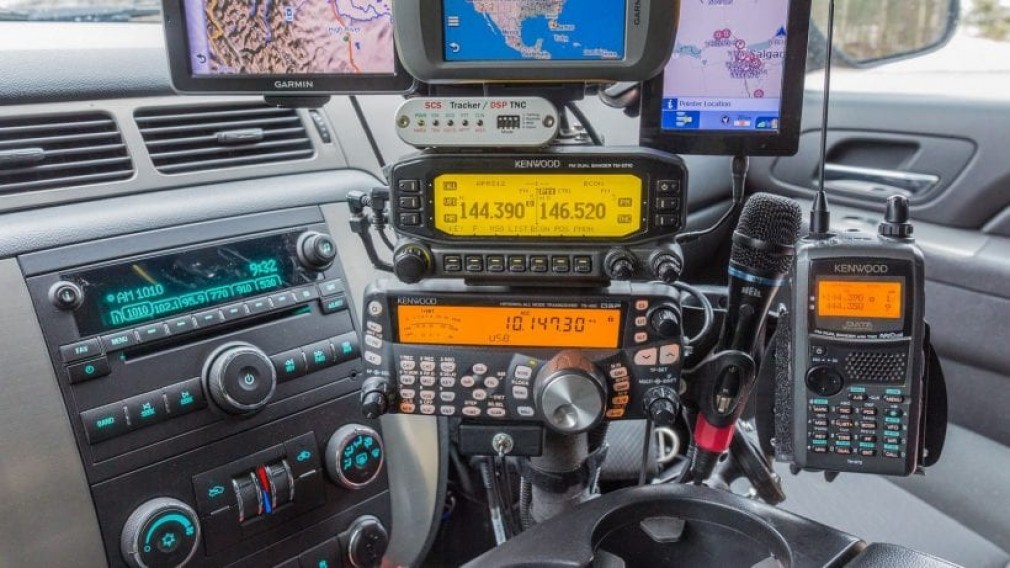 Șoferii de camion nu vor mai putea folosi stațiile radio în Germania. Un land face excepție