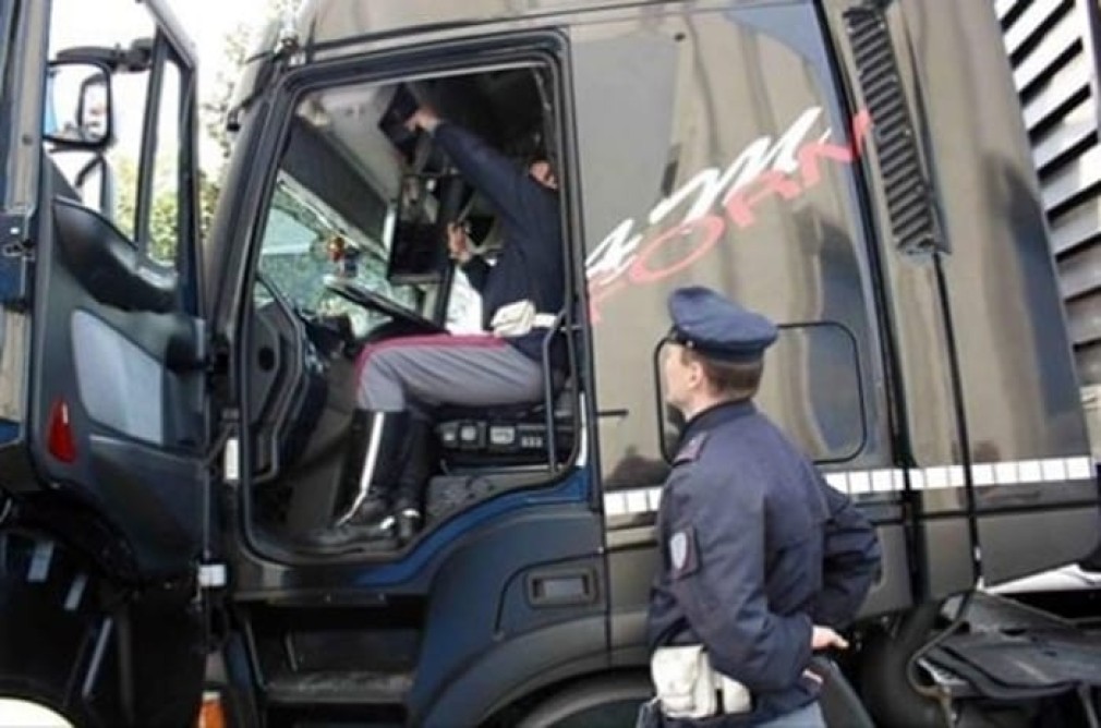 UE cere unui stat european mai multe controale la sistemul tahograf al camioanelor