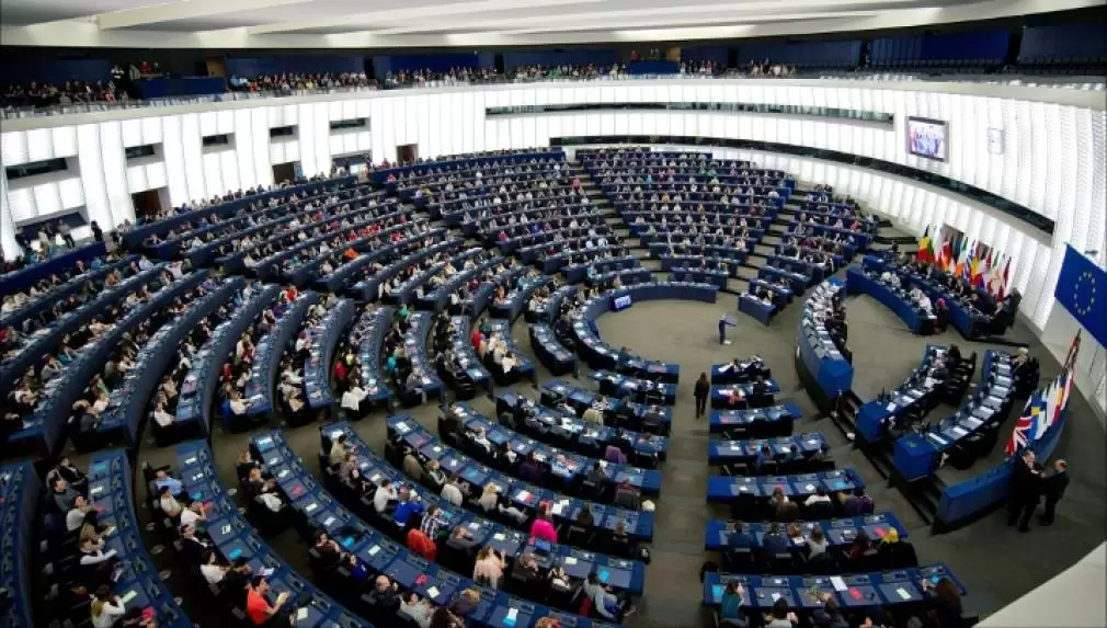 PARLAMENTUL EUROPEAN A LIBERALIZAT TRANSPORTUL DE PERSOANE