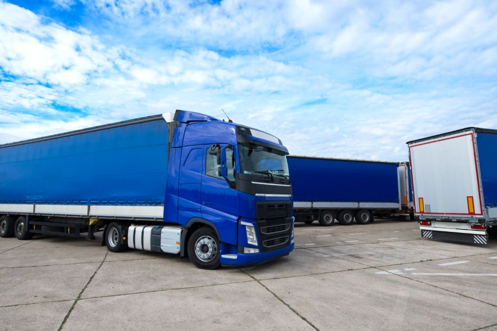 Pe unde NU au voie șoferii de camion să circule de Paște?