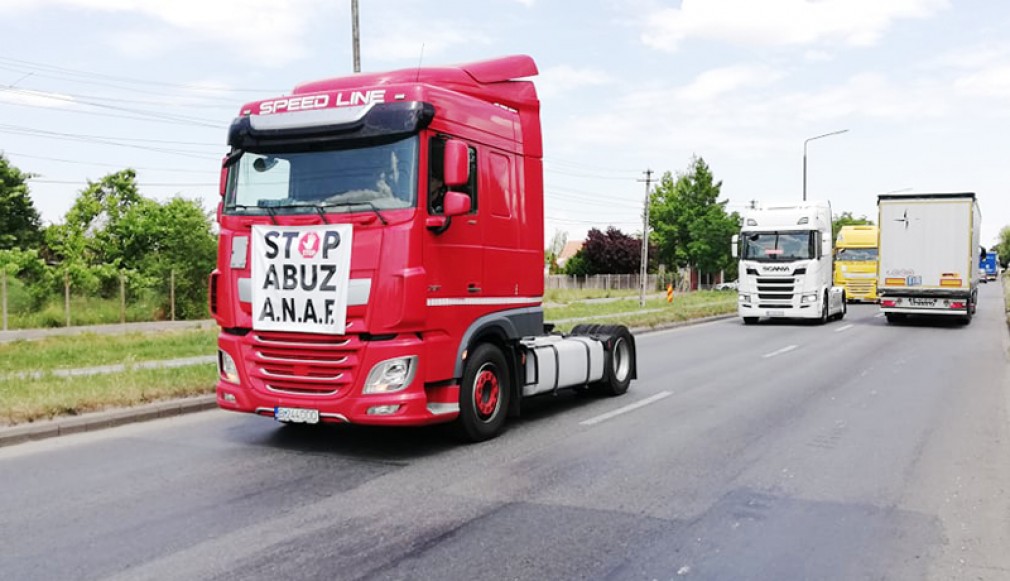 Proteste neautorizate ale transportatorilor pe centura Arad