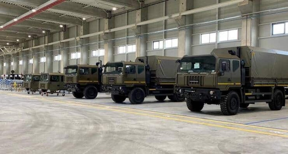 Iveco livrează armatei române 1.100 de camioane de luptă