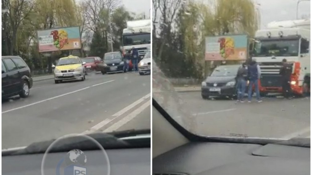 VIDEO: Coliziune cu un camion după o schimbare neinspirată a direcției de mers